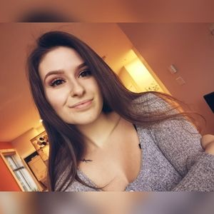 Meet your Posher, Desarae